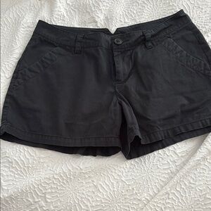 Columbia Black Women's Shorts